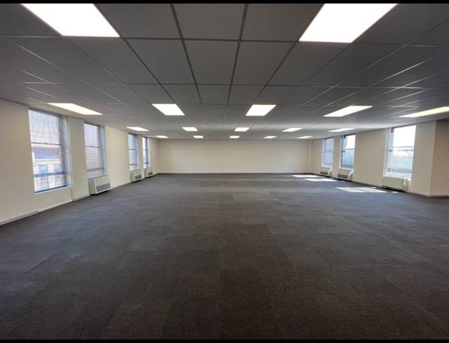 2,000M² OFFICE TO LET IN ROSEBANK